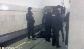 Поезд насмерть сбил женщину на станции московского метро «Пушкинская»